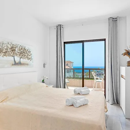 Atlantic Penthouse Retreat Apartament